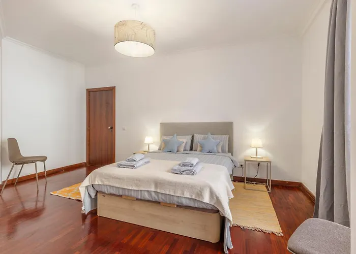 Bolina Center Caniço